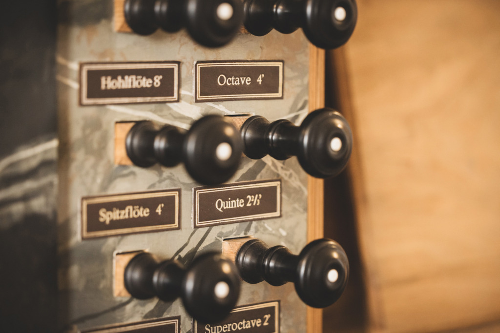 Unsere Orgeln - Pfarrei - Kirchgemeinde: St. Michael Kaisten und St. Maria Ittenthal, gehört zum Pastoralraum Region Laufenburg 1