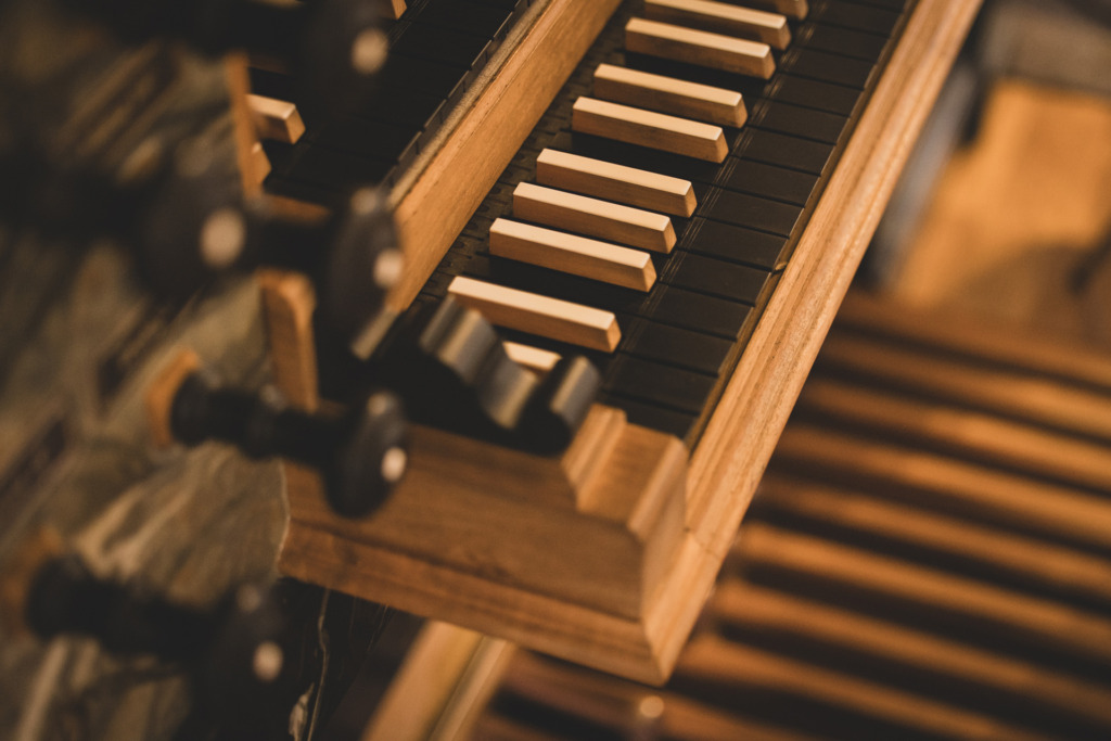 Unsere Orgeln - Pfarrei - Kirchgemeinde: St. Michael Kaisten und St. Maria Ittenthal, gehört zum Pastoralraum Region Laufenburg 5