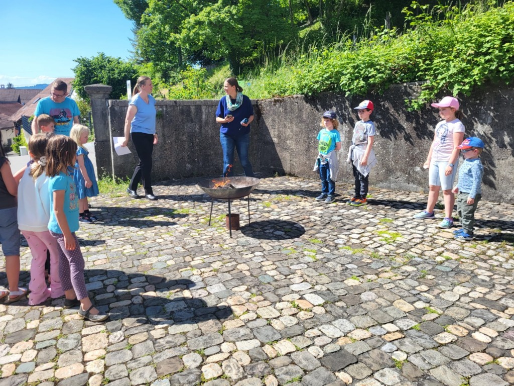 Chiki Feier - Pfarrei - Kirchgemeinde: St. Michael Kaisten und St. Maria Ittenthal, gehört zum Pastoralraum Region Laufenburg 10