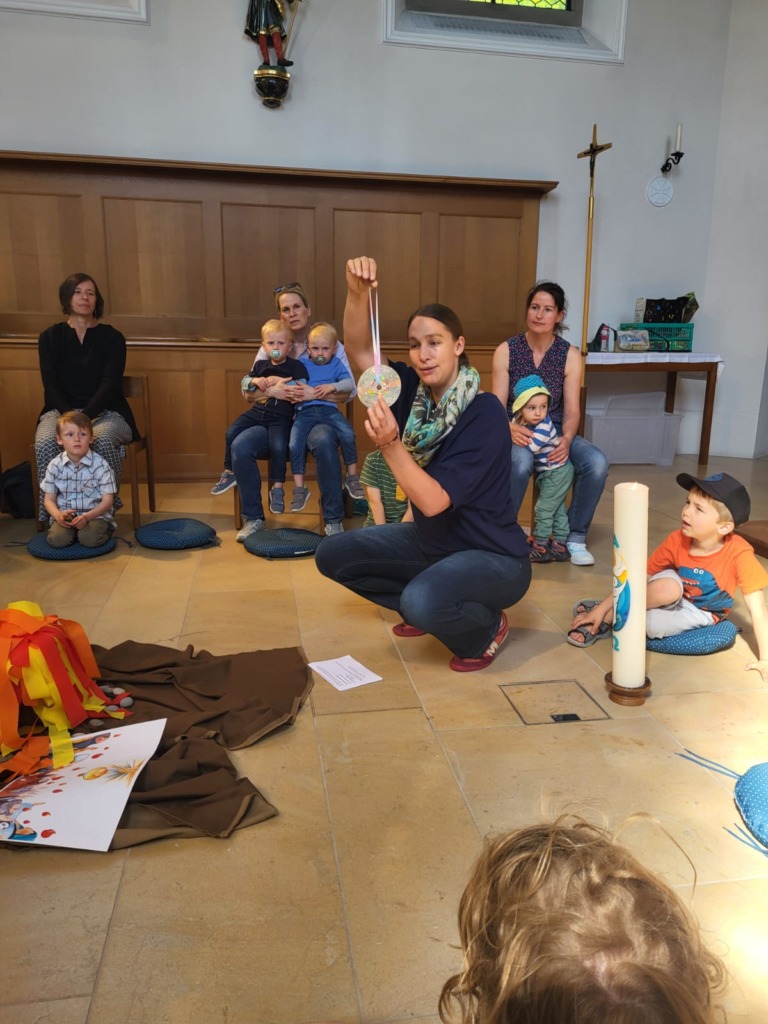 Chiki Feier - Pfarrei - Kirchgemeinde: St. Michael Kaisten und St. Maria Ittenthal, gehört zum Pastoralraum Region Laufenburg 12