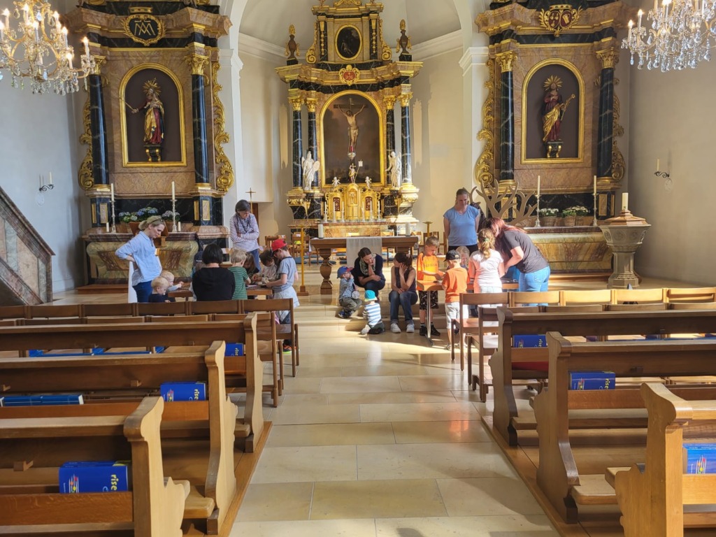 Chiki Feier - Pfarrei - Kirchgemeinde: St. Michael Kaisten und St. Maria Ittenthal, gehört zum Pastoralraum Region Laufenburg 3