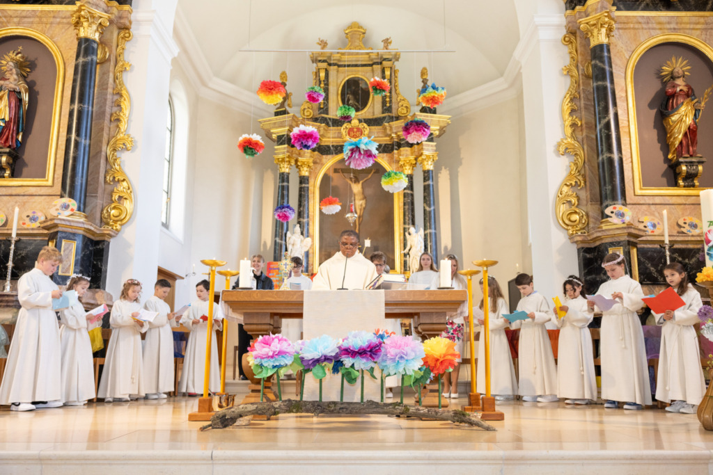 Erstkommunion Impressionen - Pfarrei - Kirchgemeinde: St. Michael Kaisten und St. Maria Ittenthal, gehört zum Pastoralraum Region Laufenburg 12
