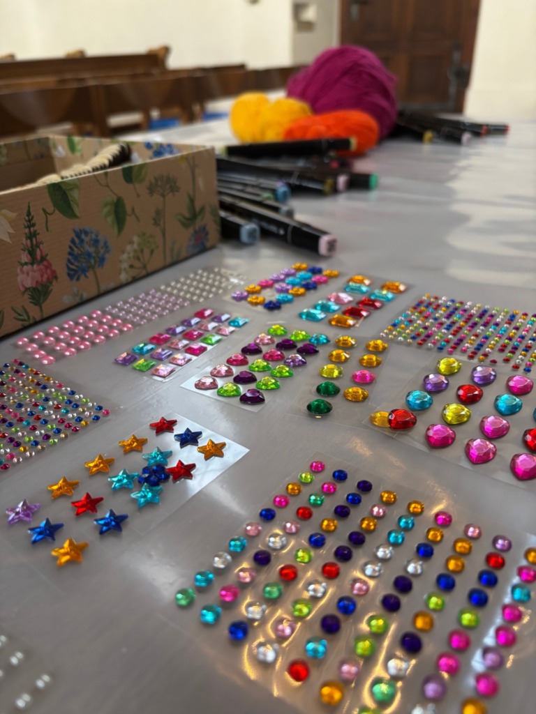 Gschichte-Chischte - Drei kleine Handschuhe - Pfarrei - Kirchgemeinde: St. Michael Kaisten und St. Maria Ittenthal, gehört zum Pastoralraum Region Laufenburg 28