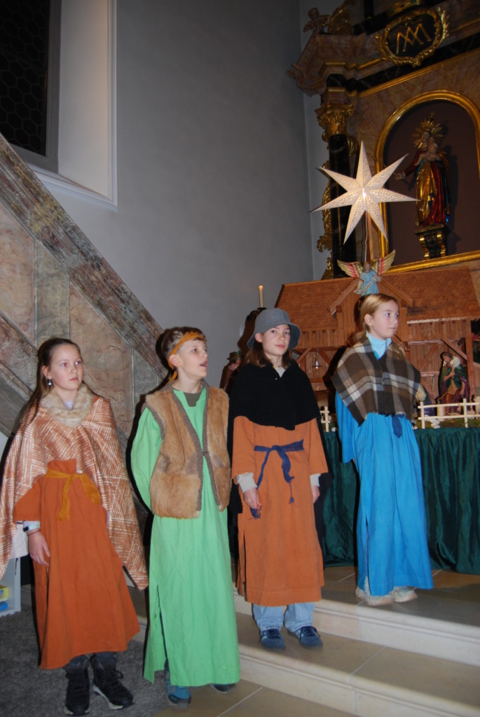 Impressionen Krippenspiel 2025 - Pfarrei - Kirchgemeinde: St. Michael Kaisten und St. Maria Ittenthal, gehört zum Pastoralraum Region Laufenburg 9