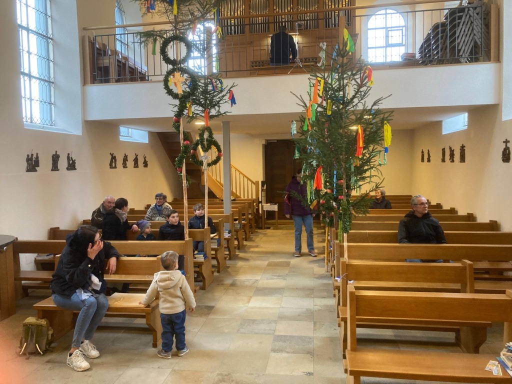 Palmbinden Ittenthal - 29. März 2026 - Pfarrei - Kirchgemeinde: St. Michael Kaisten und St. Maria Ittenthal, gehört zum Pastoralraum Region Laufenburg