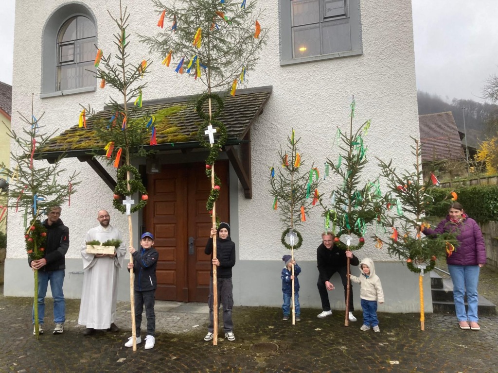 Palmbinden Ittenthal - 29. März 2026 - Pfarrei - Kirchgemeinde: St. Michael Kaisten und St. Maria Ittenthal, gehört zum Pastoralraum Region Laufenburg 3