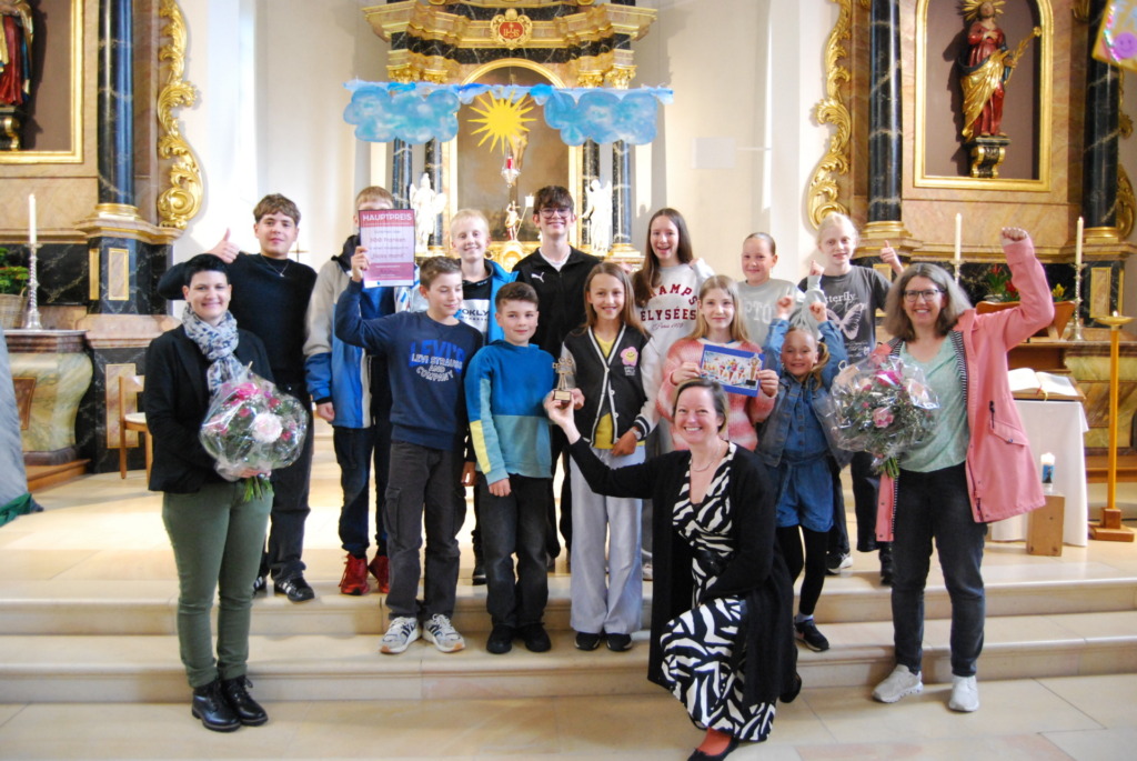 Pokalübergabe Minis - Pfarrei - Kirchgemeinde: St. Michael Kaisten und St. Maria Ittenthal, gehört zum Pastoralraum Region Laufenburg 15